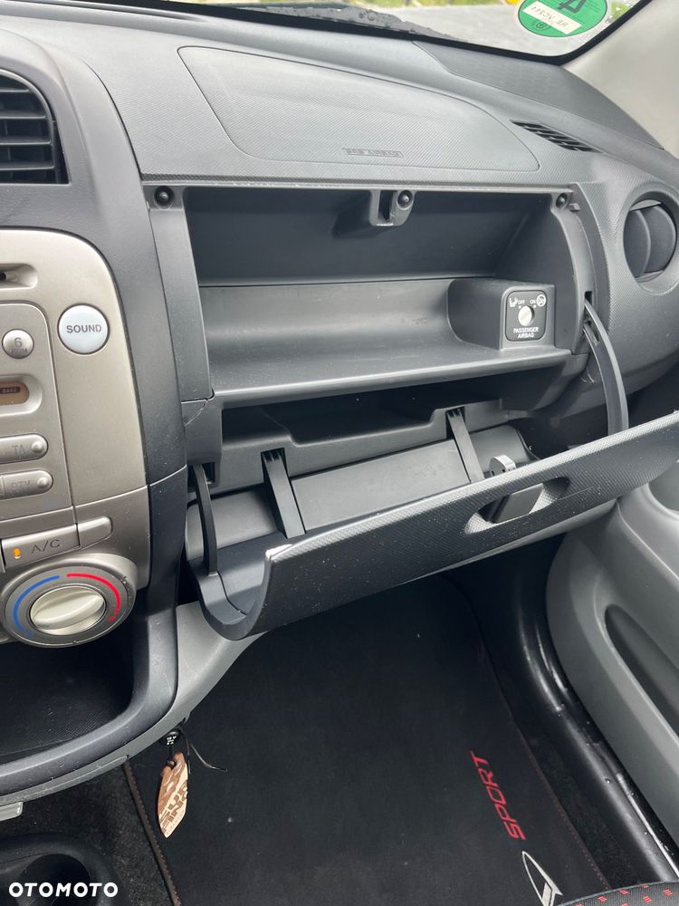 Daihatsu Sirion 1.5 S - 31