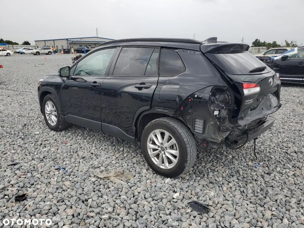 Toyota Corolla Cross - 3