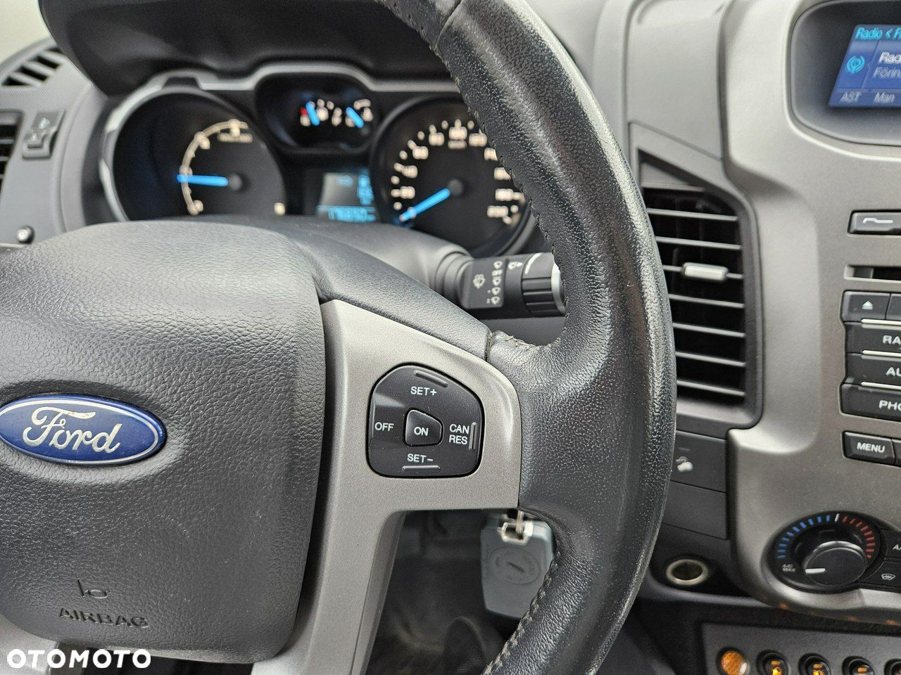 Ford Ranger - 34