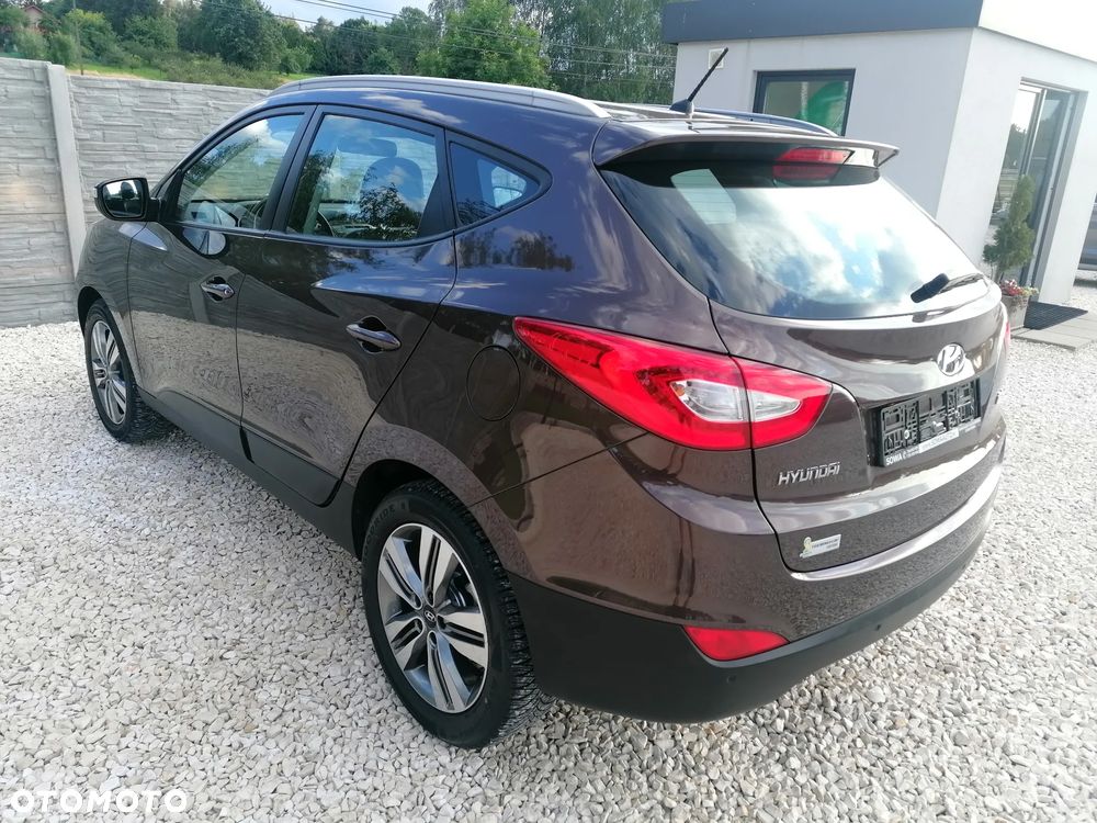 Hyundai ix35 1.6 2WD Fifa World Cup Edition - 5