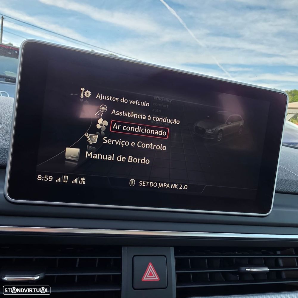 Audi A4 Avant 2.0 TDI Design - 27