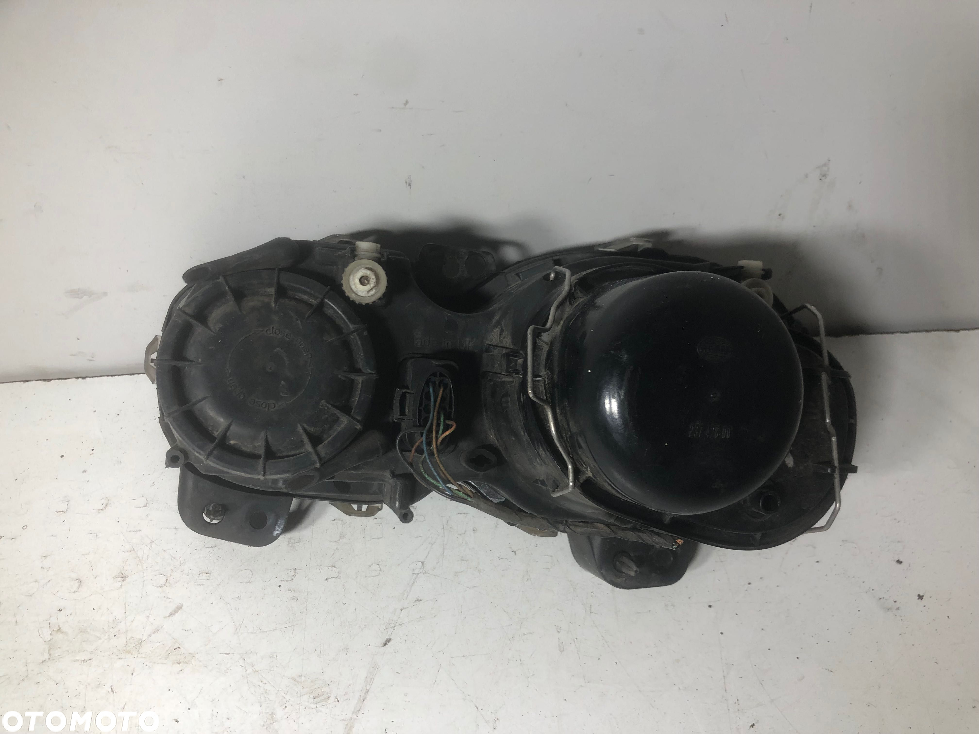 Lampa PRZÓD Prawa prawy Jaguar X-TYPE 1X43X-13W029-BK - 7