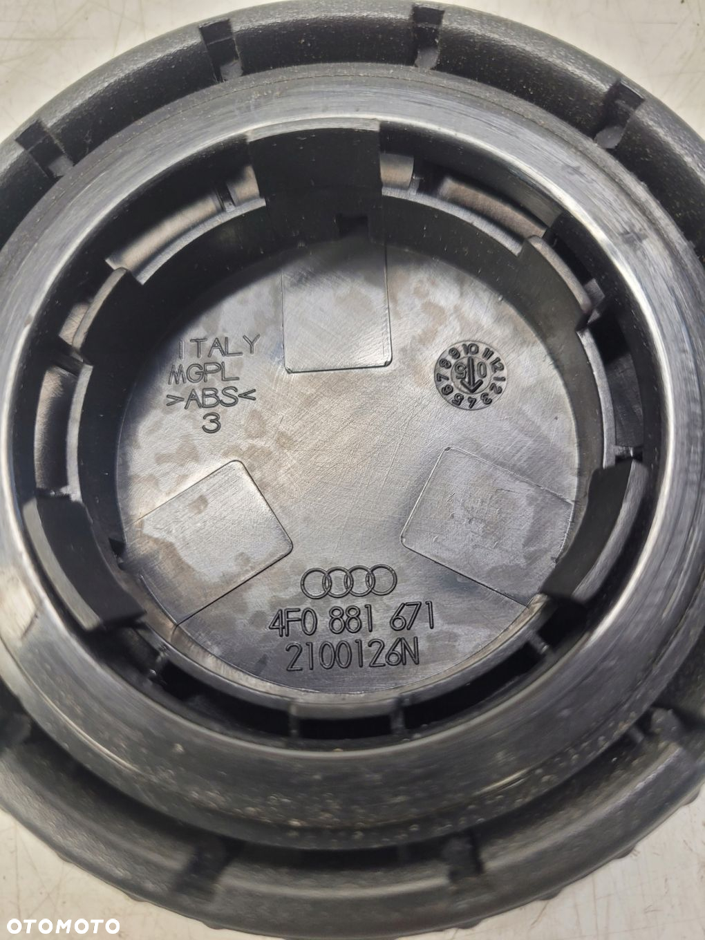 POKRĘTŁO OPARCIA FOTELA AUDI A6 C6 4F0881671 - 4