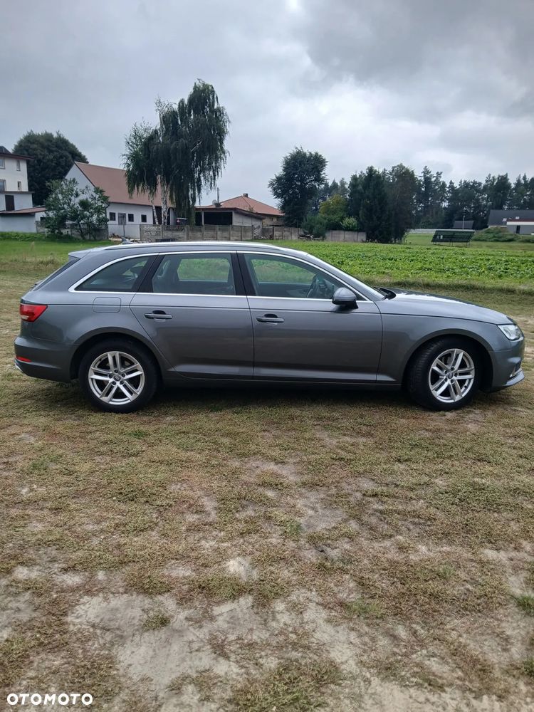 Audi A4 Avant 35 TDI Sport S tronic - 5