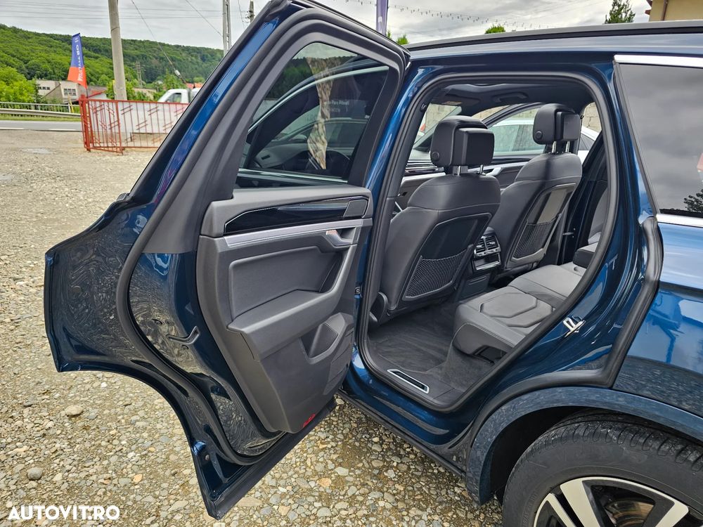 VOLKSWAGEN Touareg 2023 — imagine 19