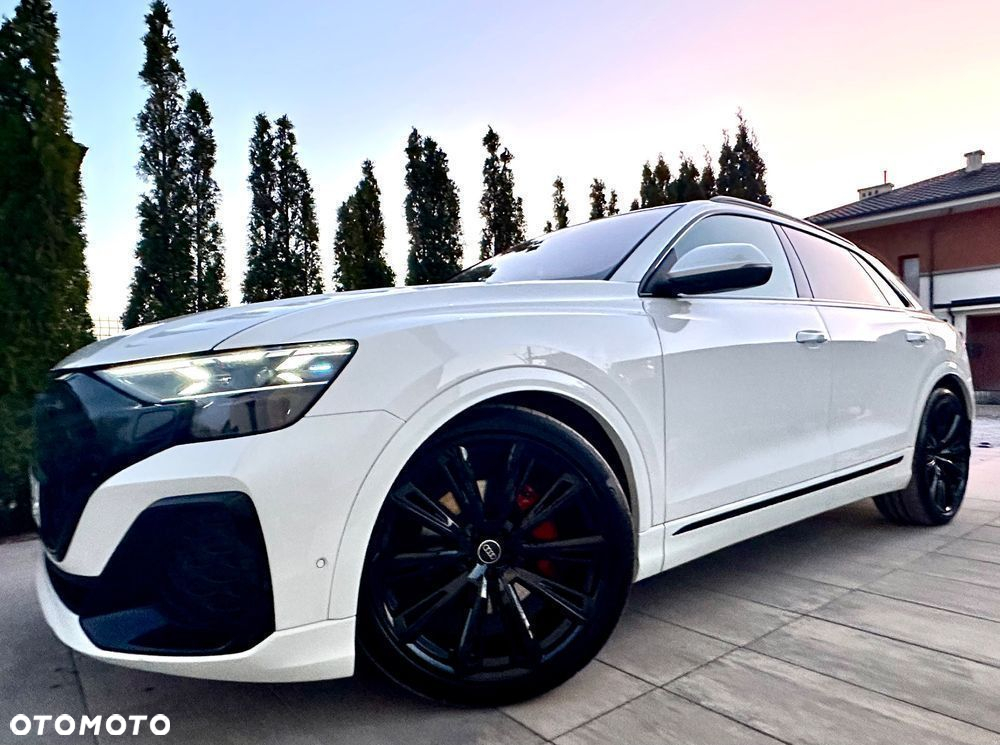 Audi Q8 - 10