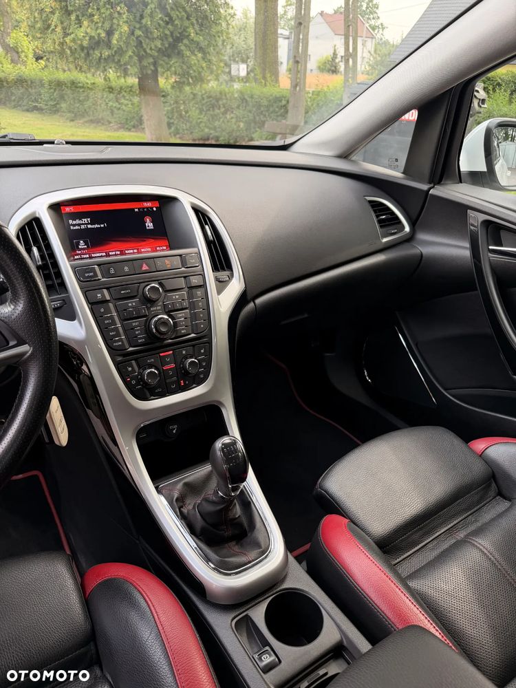 Opel Astra 2.0 CDTI DPF BiTurbo ecoFLEX Start/Stop - 17
