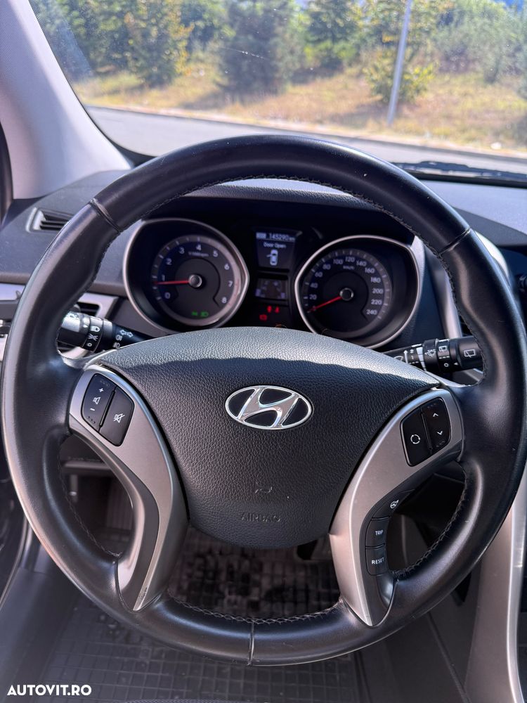 Hyundai i30 1.4MPi Comfort - 13