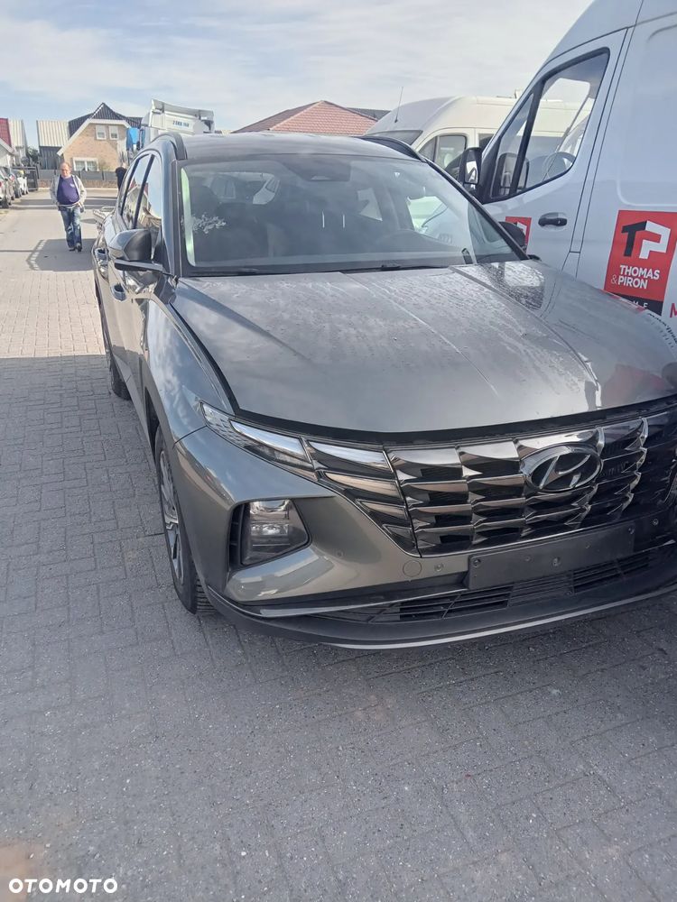Hyundai Tucson 1.6 T-GDi 48V Smart 4WD DCT - 3