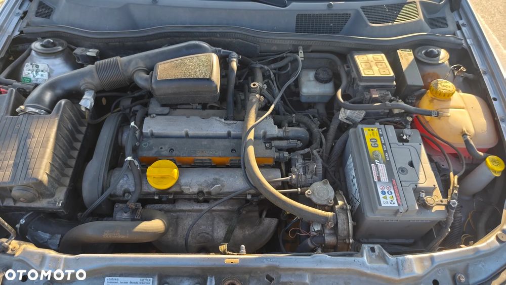 Opel Astra 1.4 Start - 13