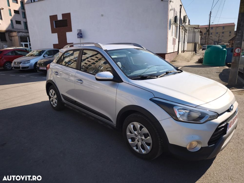 Hyundai i20 1.4 CRDI Active YES! Plus - 3