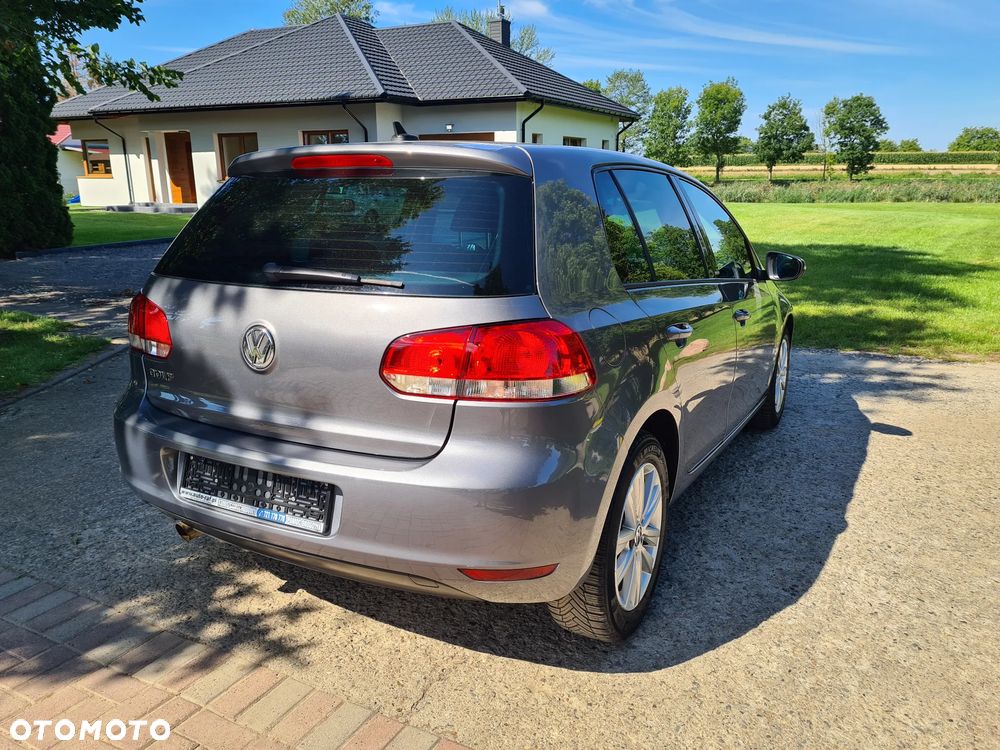 Volkswagen Golf - 17