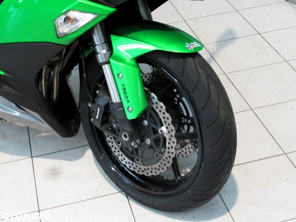 Kawasaki Ninja 1000 SX - 16