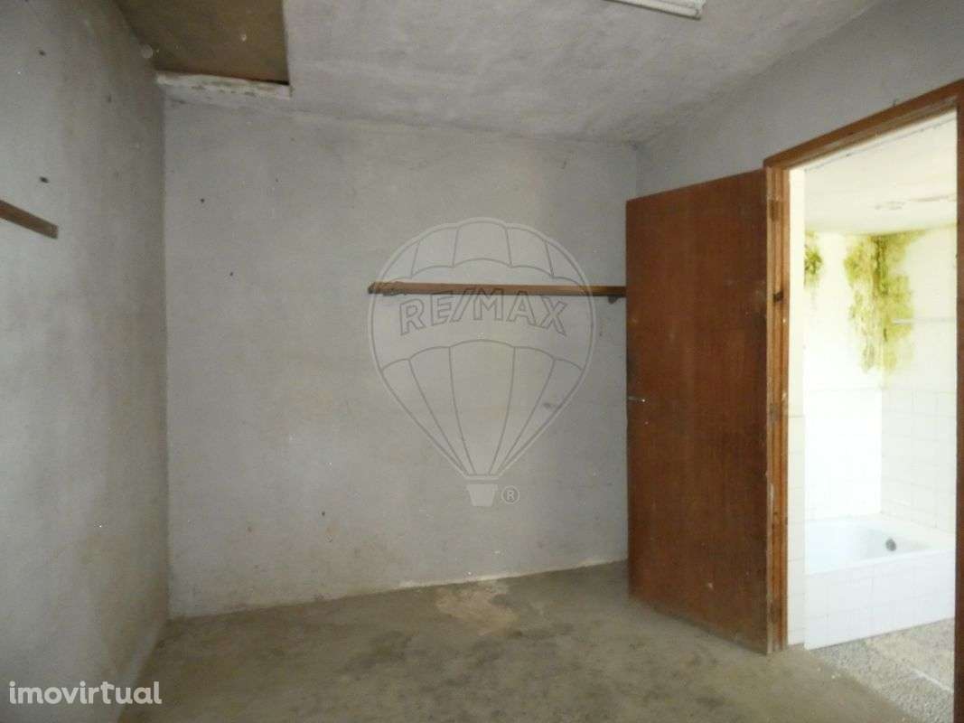 Moradia T4 para venda - Grande imagem: 2/27