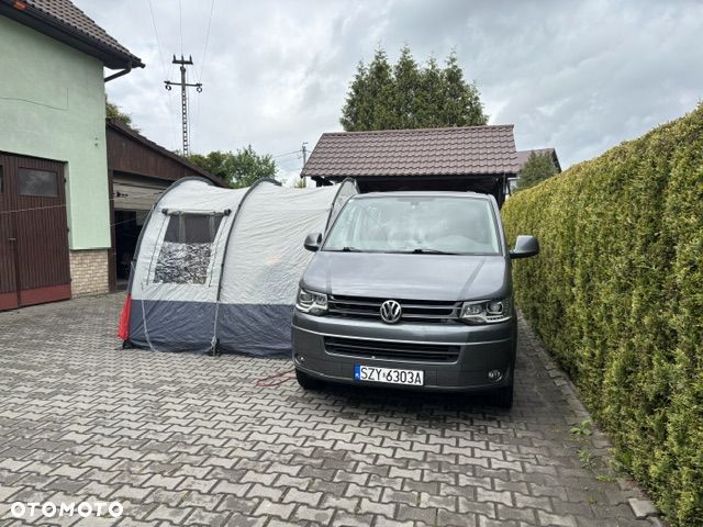 Volkswagen Multivan - 21