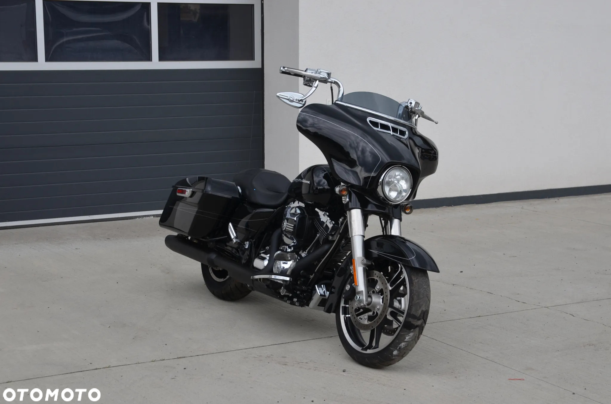 Harley-Davidson FLHXS Special - 13