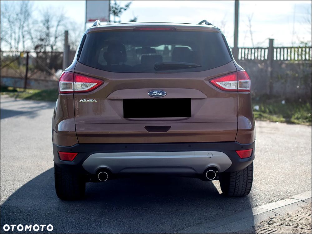 Ford Kuga - 4