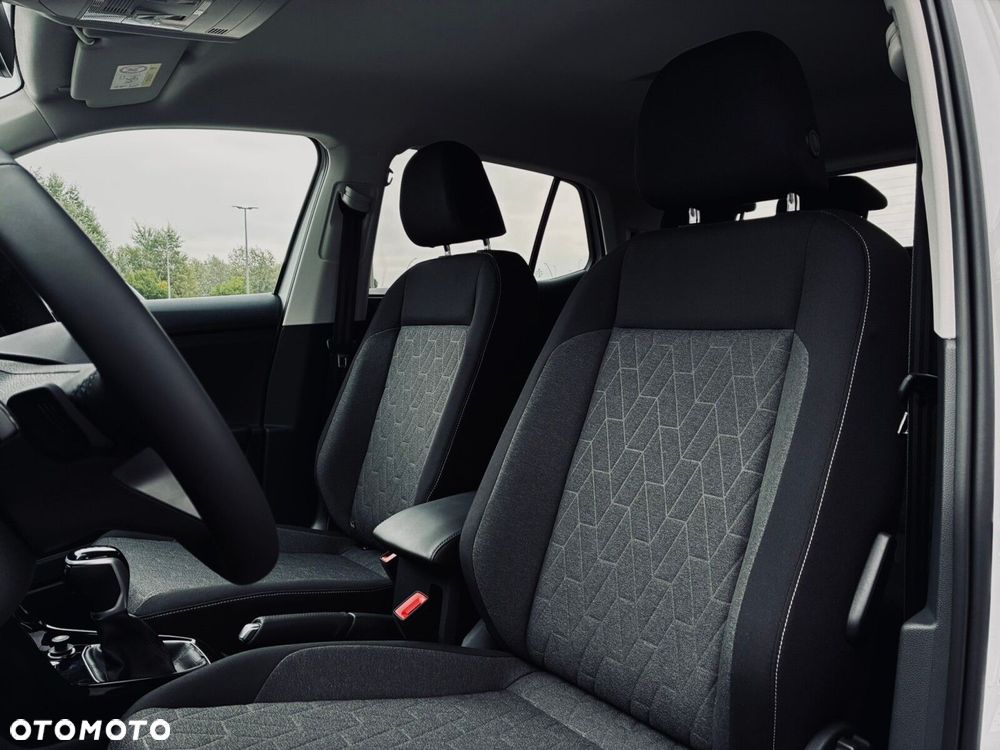 Volkswagen T-Cross - 6