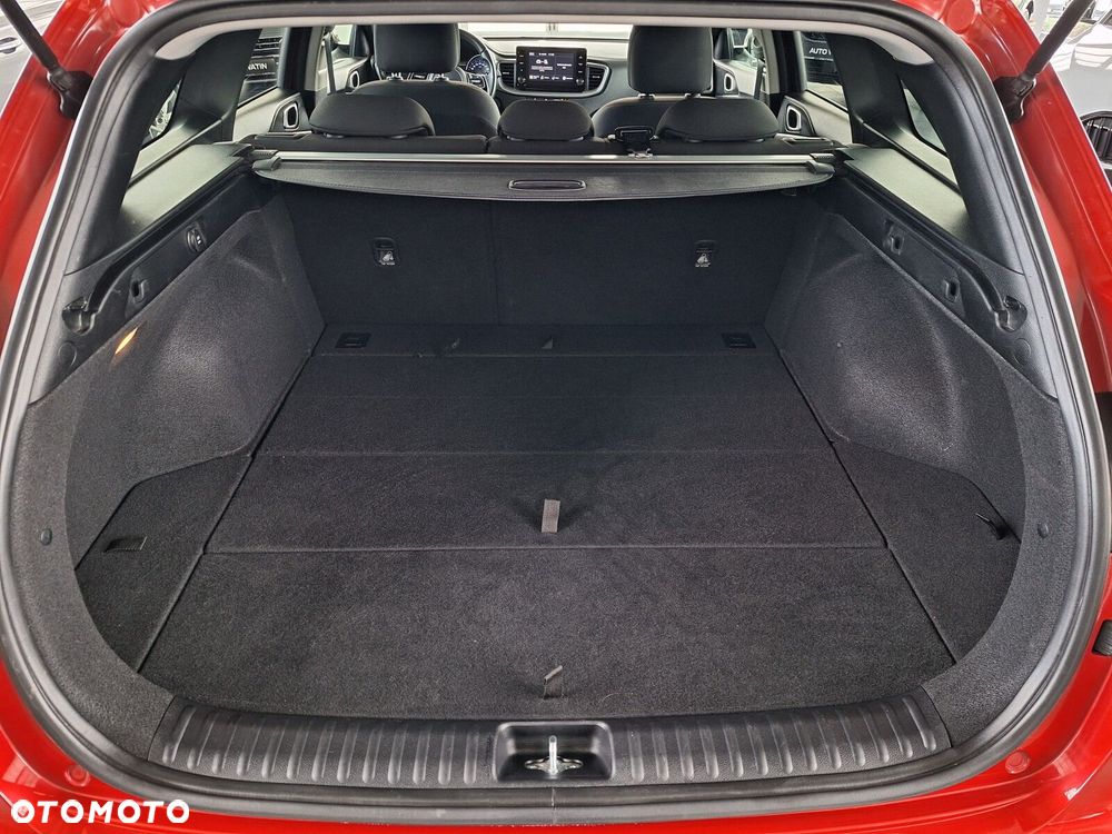Kia Ceed 1.5 T-GDI M DCT - 16
