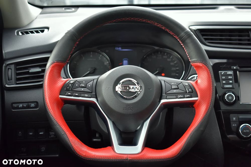 Nissan X-Trail 1.6 DIG-T N-Vision - 28