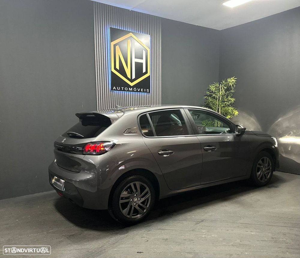 Peugeot 208 1.2 PureTech Allure EAT6 - 5