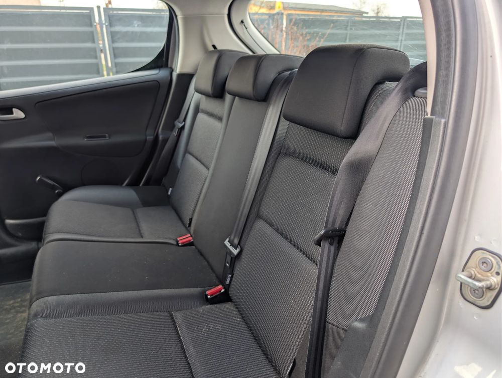 Peugeot 207 1.4 HDi Trendy - 6