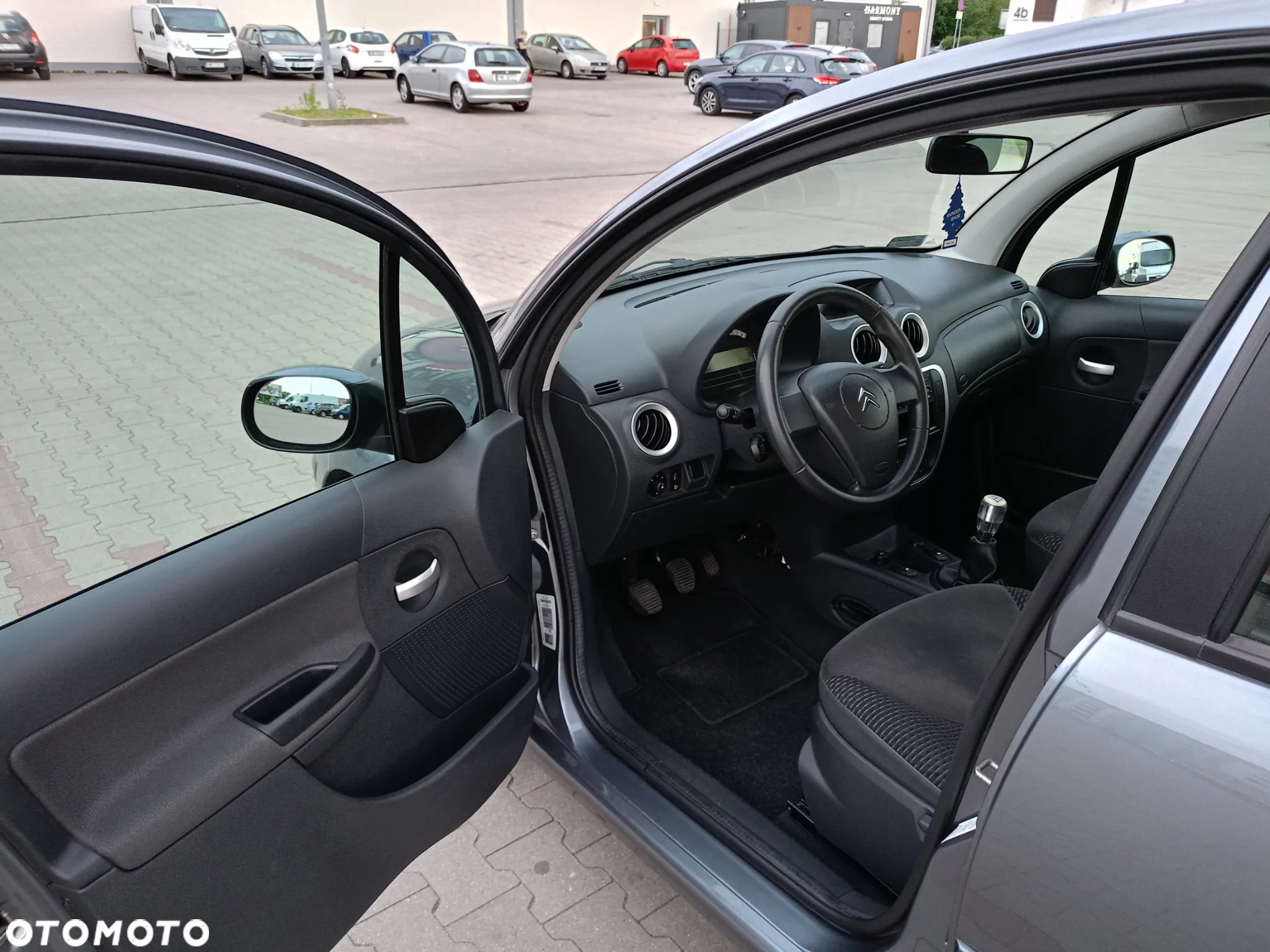 Citroën C3 1.1i First - 25