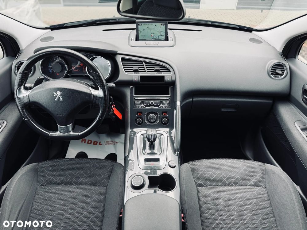 Peugeot 3008 Hybrid4 - 22