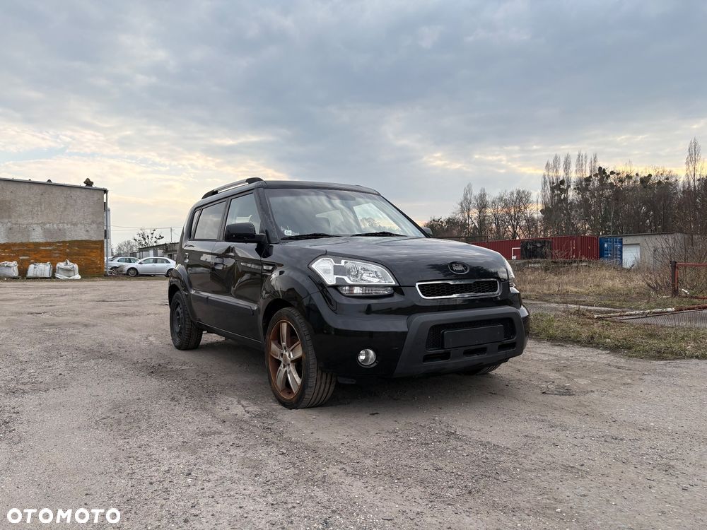Kia Soul 1.6 CRDI Attract - 17