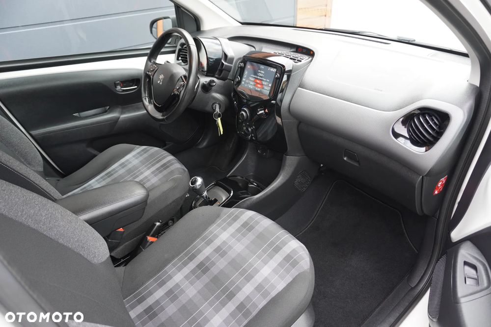 Peugeot 108 VTI 72 ETG5 Top Allure - 9