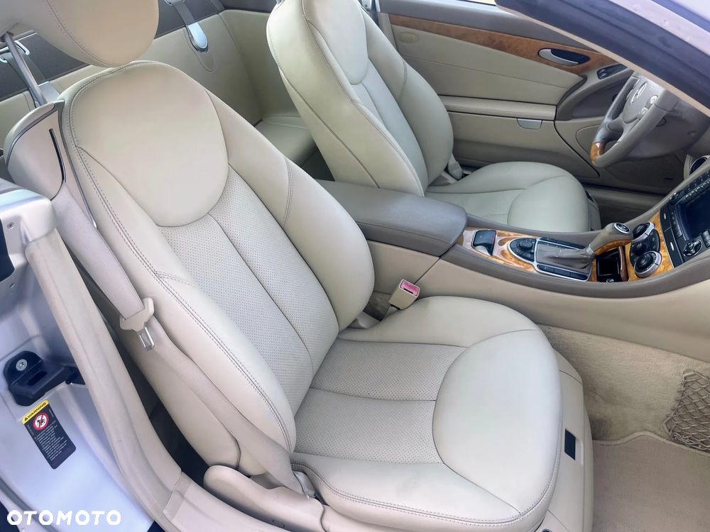 Mercedes-Benz SL 500 - 21
