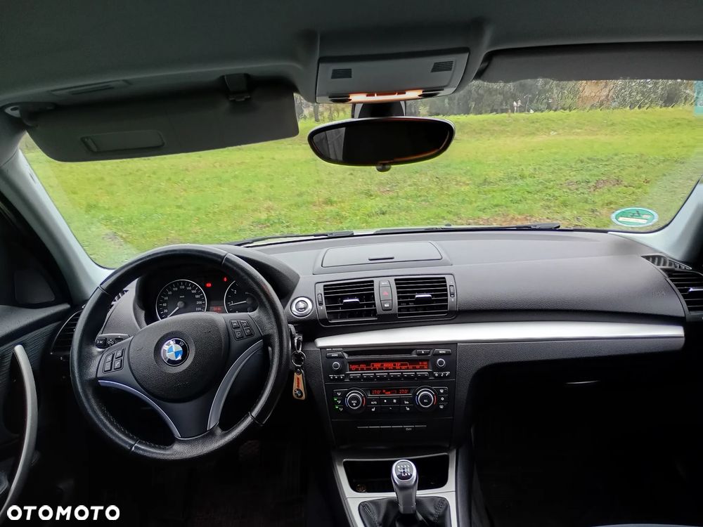 BMW Seria 1 118i - 8