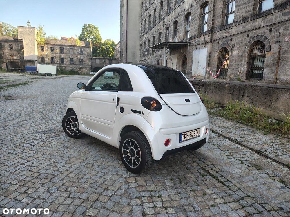 Microcar DUE - 26