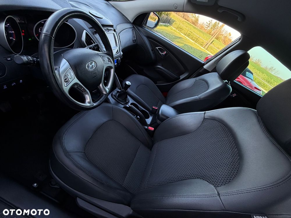 Hyundai ix35 2.0 4WD Premium - 23