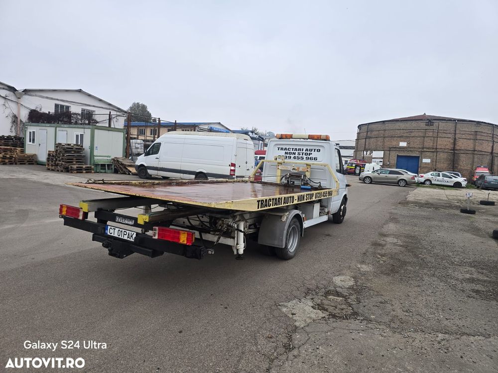 Mercedes-Benz Sprinter - 1