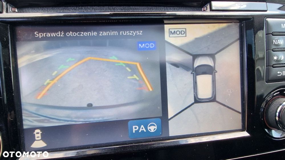 Nissan Qashqai - 25