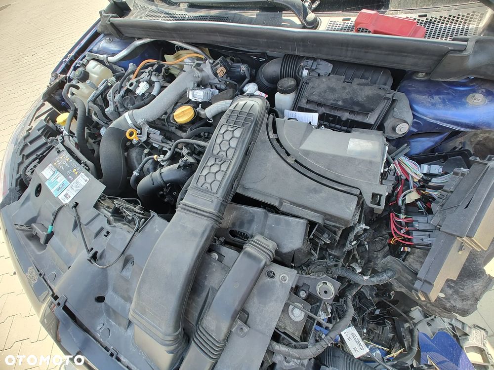 Renault Megane 1.6 TCe GT EDC - 14