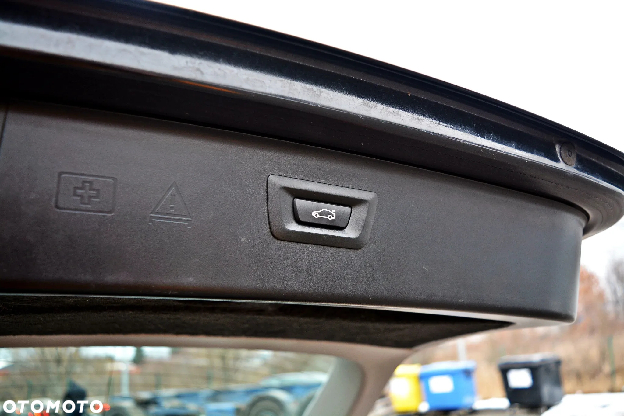 BMW Seria 5 525d xDrive Touring - 6