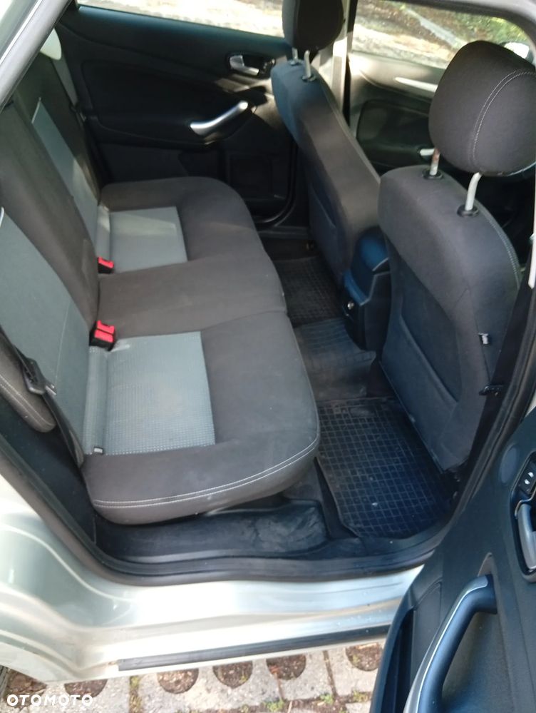 Ford Mondeo 1.6 Titanium - 15