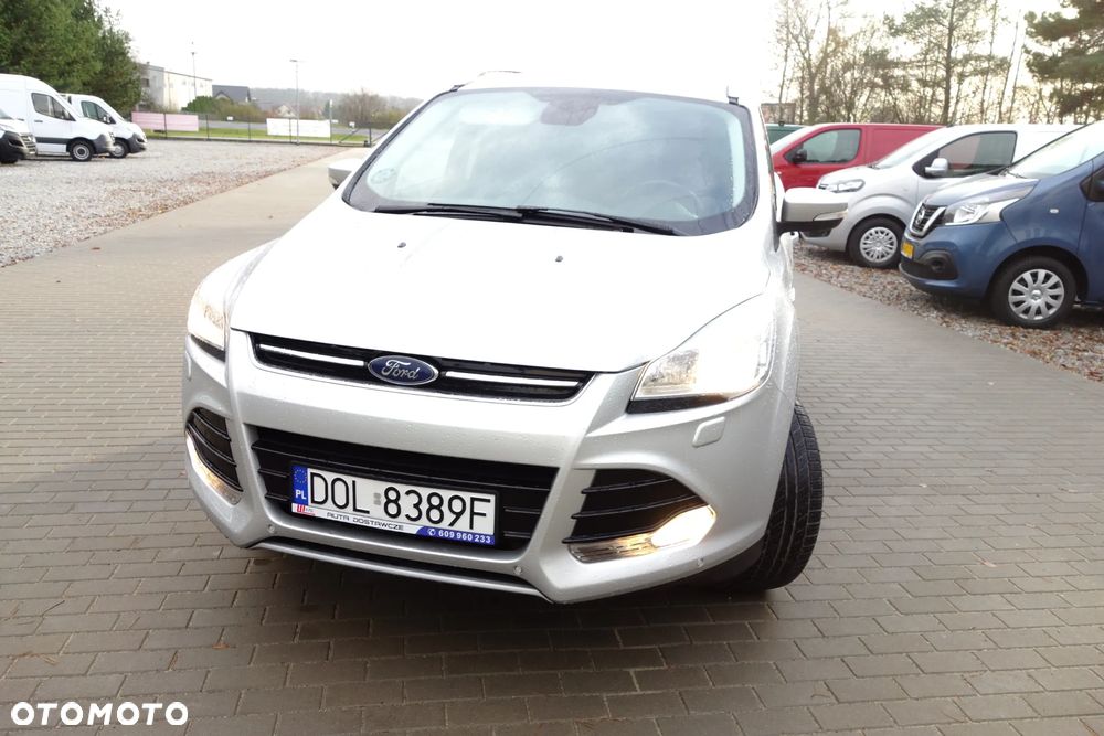 Ford Kuga 1.5 EcoBoost 2x4 Trend - 25