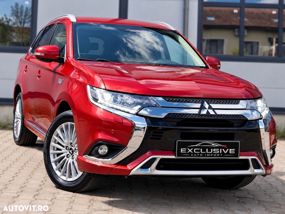 Mitsubishi Outlander - 14