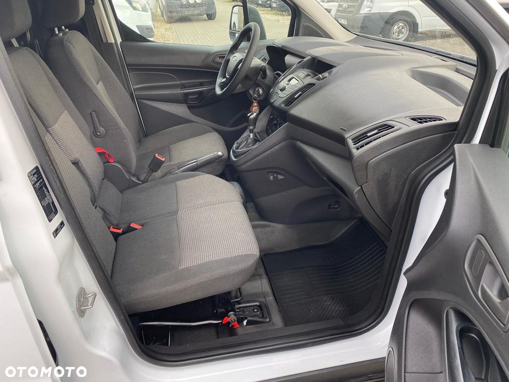 Ford CONNECT - 15