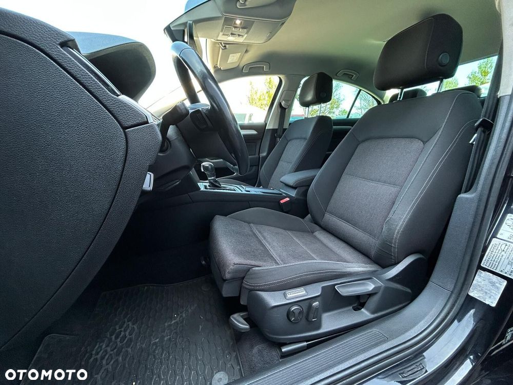 Volkswagen Passat 1.8 TSI BMT Comfortline DSG - 8