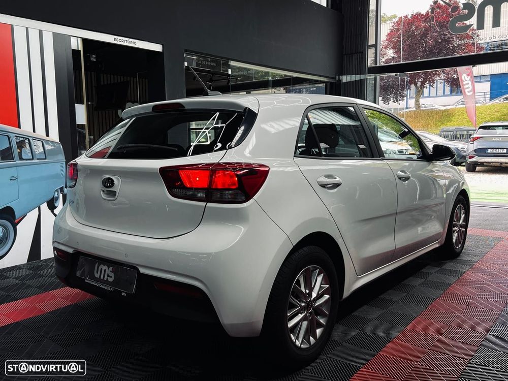 Kia Rio 1.2 CVVT LX - 8