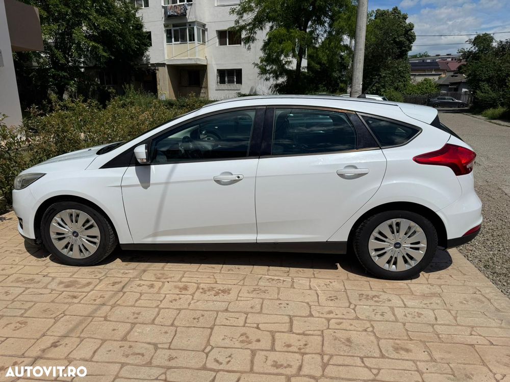 Ford Focus 1.5 EcoBlue Active - 14