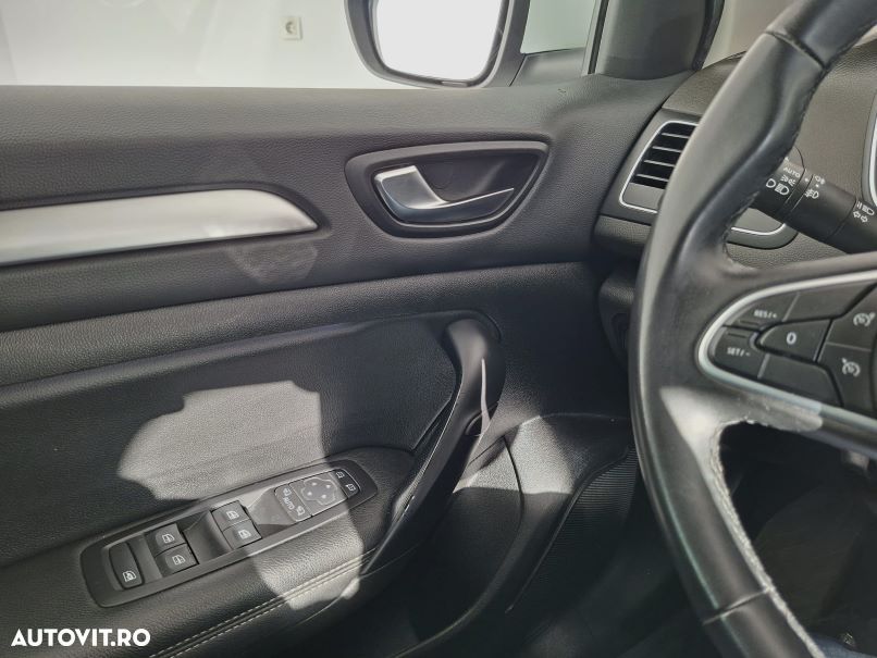 Renault Megane TCe GPF EDC Intens - 23