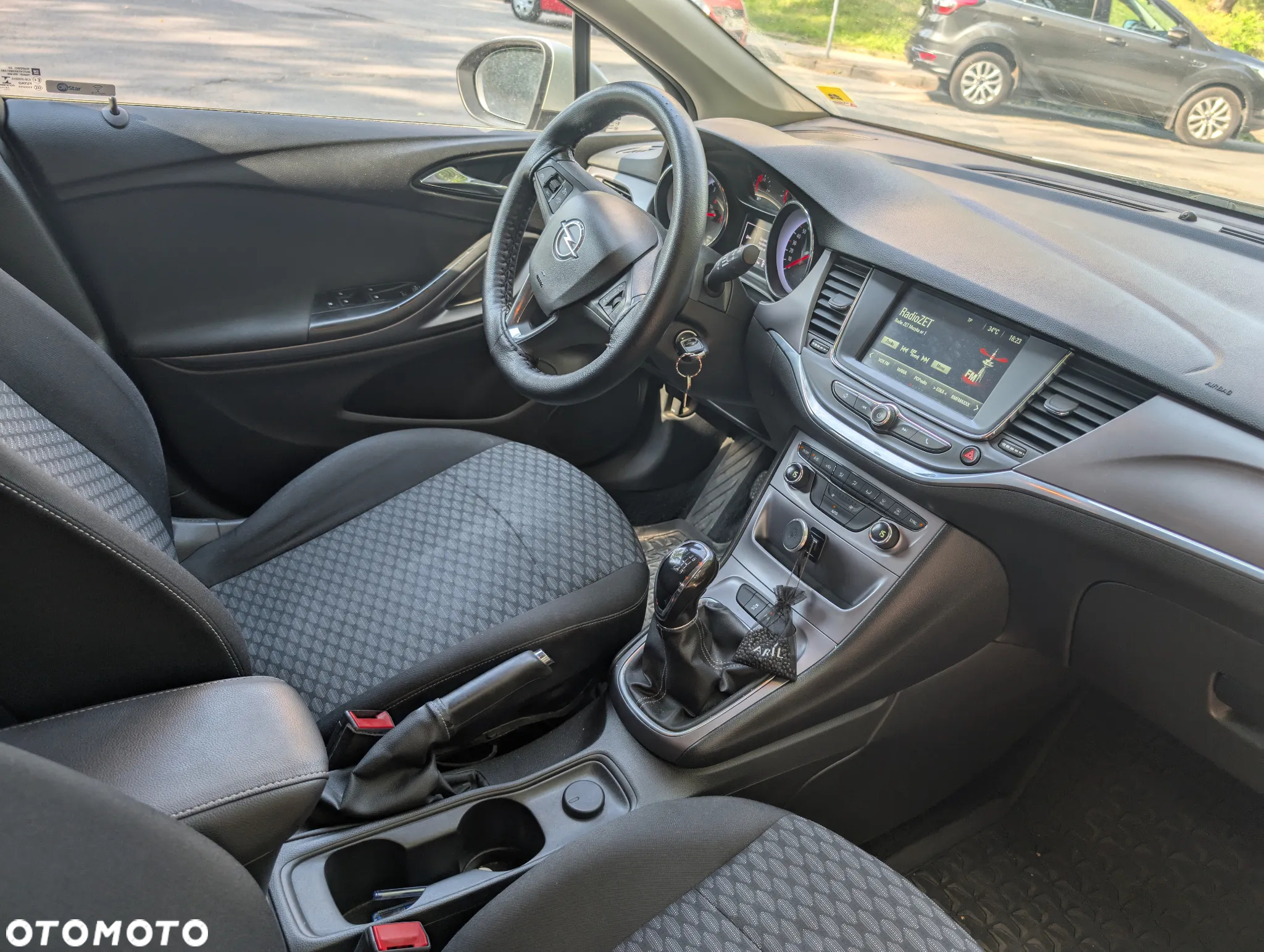 Opel Astra V 1.4 T Dynamic - 6