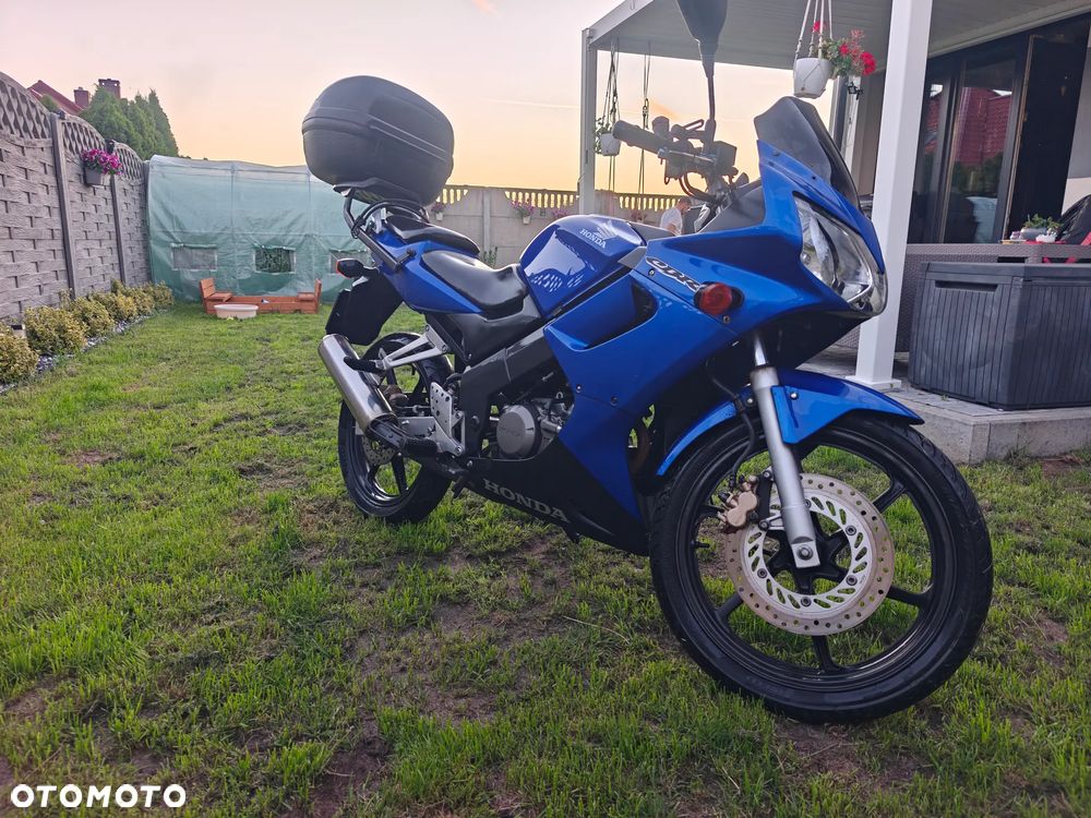 Honda CBR - 3