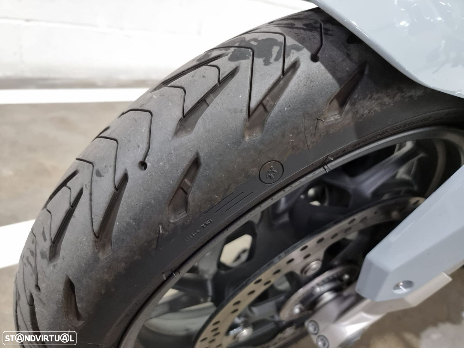 BMW R 1250 R 1250R - 12