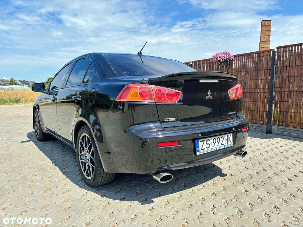 Mitsubishi Lancer 1.8 Inform LPG - 17